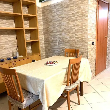 Lägenhet Holiday House San Biagio,41